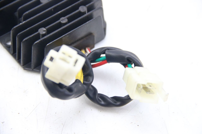 photo de REGOLATORE DI CARICA TNT MOTOR ROMA 10' 4T 50 (2019 - 2022) - Zoom sullo stato d'uso