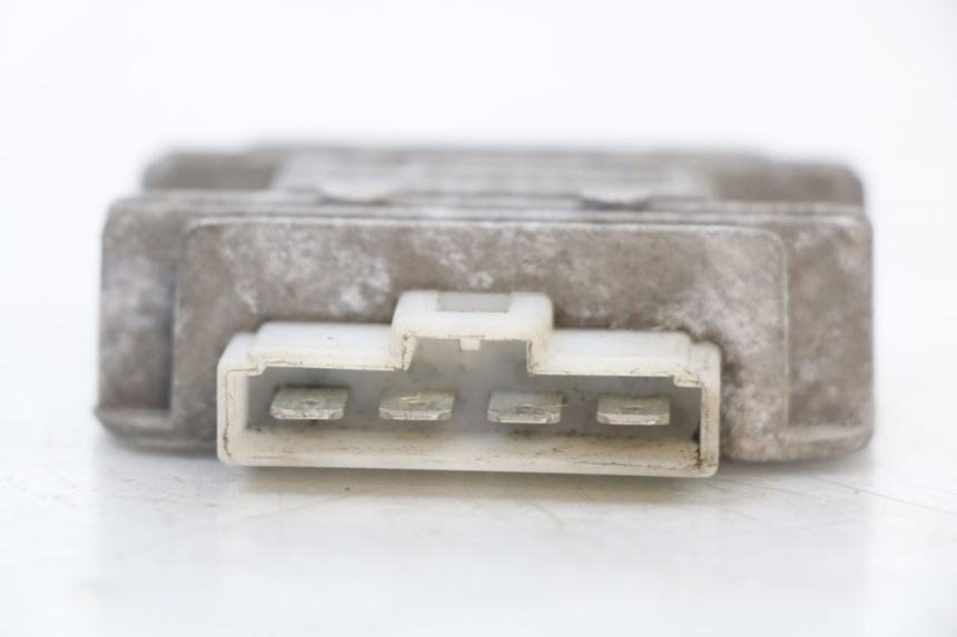 photo de REGOLATORE DI CARICA TNT MOTOR ROMA 10' 4T 50 (2007 - 2018) - Zoom sullo stato d'uso