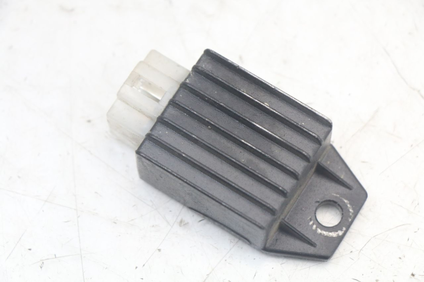 photo de REGOLATORE DI CARICA TNT MOTOR ROMA 10' 4T 50 (2007 - 2018) - Zoom sullo stato d'uso