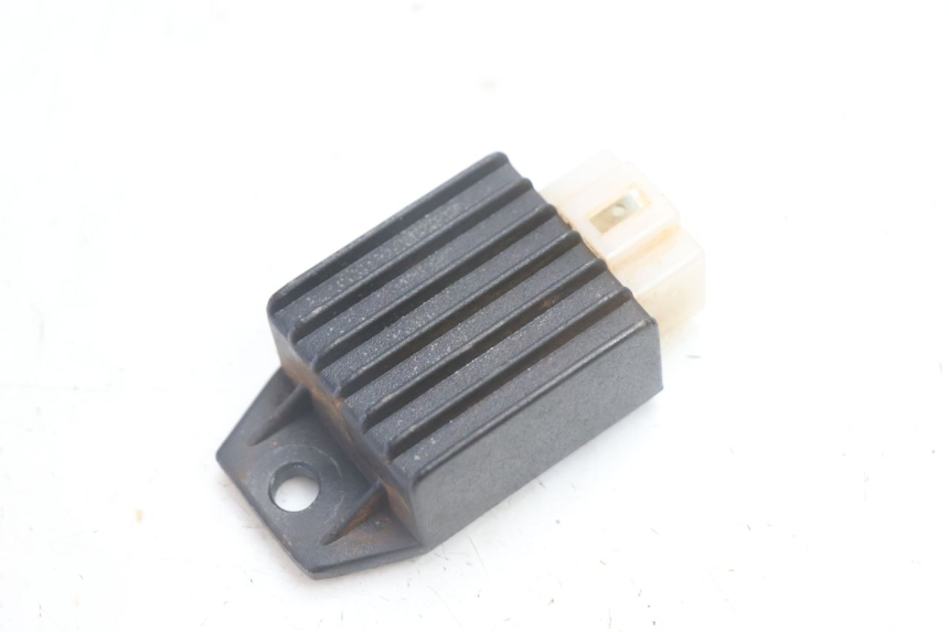 photo de Regolatore di carica TNT MOTOR ROMA 12' 2T 50 (2007 - 2018) - Dettaglio del componente