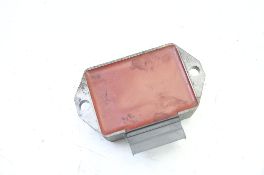 photo de REGOLATORE DI CARICA GILERA RUNNER SL 50 (2006 - 2009) - Altra angolazione