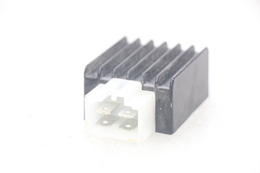 photo de REGOLATORE DI CARICA APOLLO RXF 125 - Dettaglio del componente