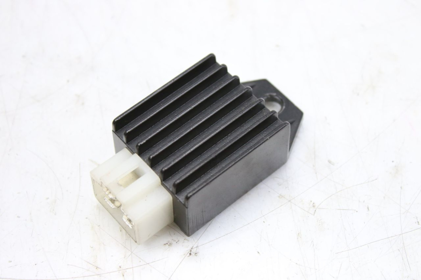 photo de REGOLATORE DI CARICA JM MOTORS SANTANA 50 (2014 - 2023) - Vista principale