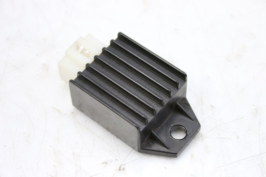 photo de REGOLATORE DI CARICA JM MOTORS SANTANA 50 (2014 - 2023) - Vista d'insieme del prodotto