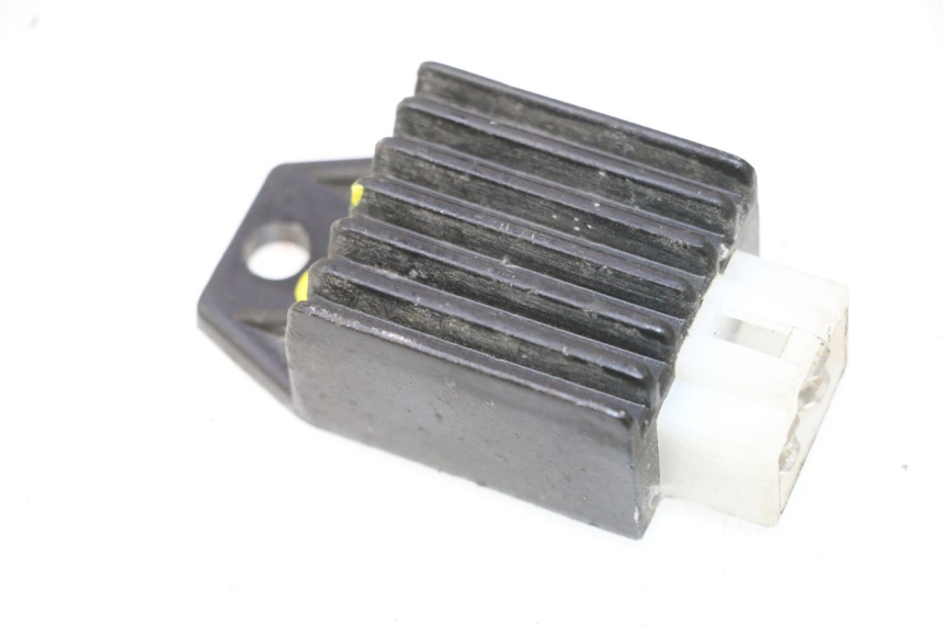 photo de REGOLATORE DI CARICA JM MOTORS SANTANA 50 (2014 - 2023) - Vista principale