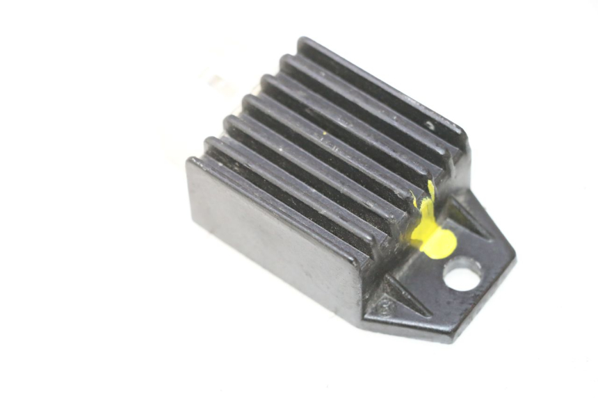 photo de REGOLATORE DI CARICA JM MOTORS SANTANA 50 (2014 - 2023) - Altra angolazione