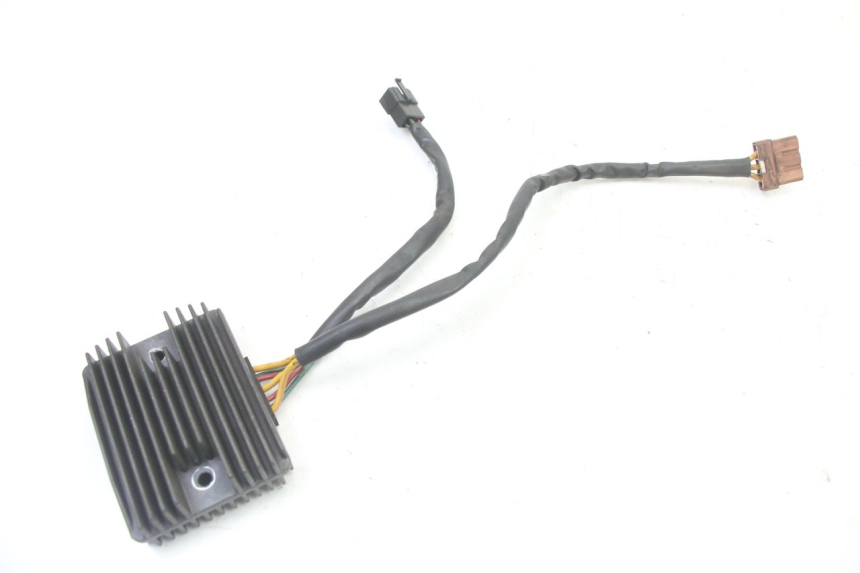 photo de REGOLATORE DI CARICA PEUGEOT SATELIS COMPRESSOR K15 125 (2006 - 2009) - Vista principale