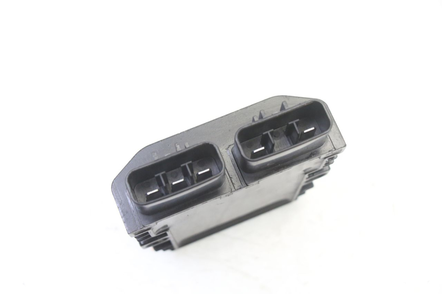 photo de REGOLATORE PEUGEOT SATELIS 125 (2013 - 2018) - Zoom sullo stato d'uso