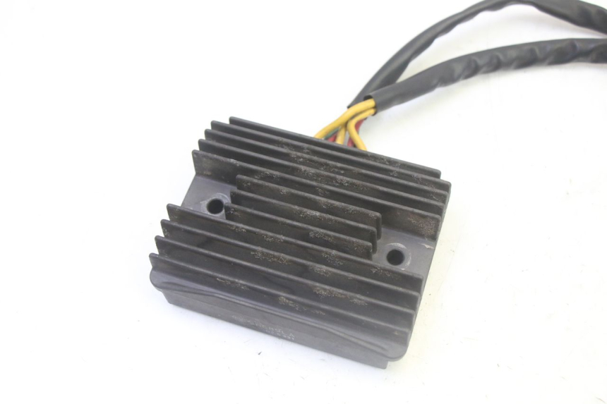 photo de REGOLATORE PEUGEOT SATELIS 125 (2013 - 2018) - Dettaglio del componente