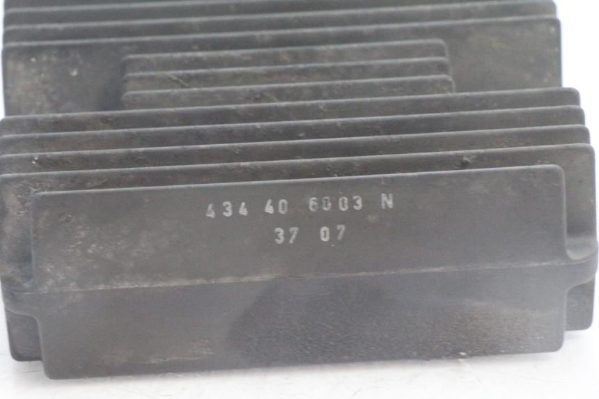 photo de REGOLATORE DI CARICA PEUGEOT SATELIS 125 (2006 - 2009) - Zoom sullo stato d'uso
