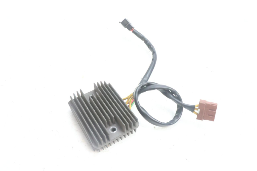 photo de REGOLATORE DI CARICA PEUGEOT SATELIS 125 (2006 - 2009) - Vista principale