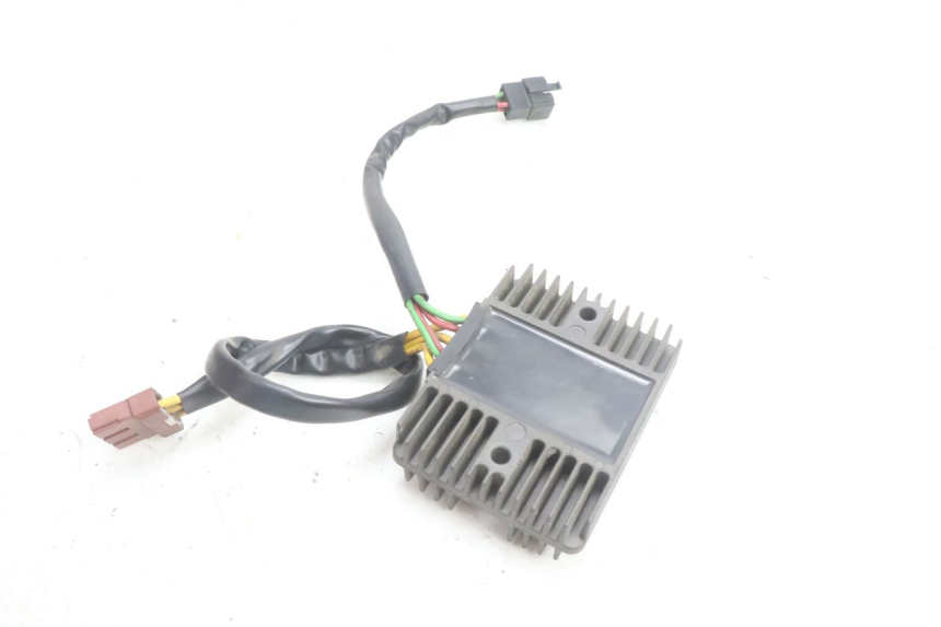 photo de REGOLATORE DI CARICA PEUGEOT SATELIS 125 (2006 - 2009) - Altra angolazione