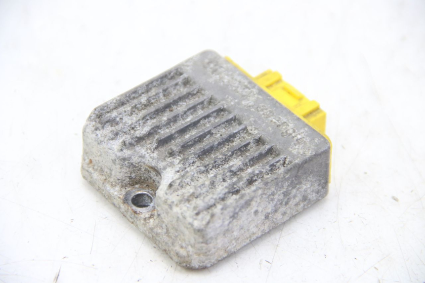 photo de REGOLATORE DI CARICA APRILIA SCARABEO 4T 50 (2009 - 2017) - Dettaglio del componente