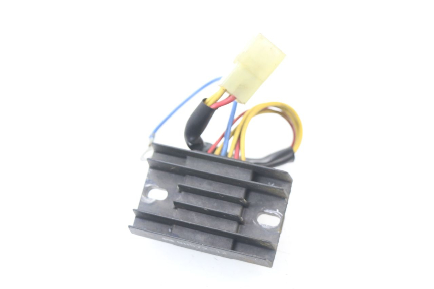 photo de REGOLATORE DI CARICA APRILIA SCARABEO GT 125 (1999 - 2007) - Vista principale