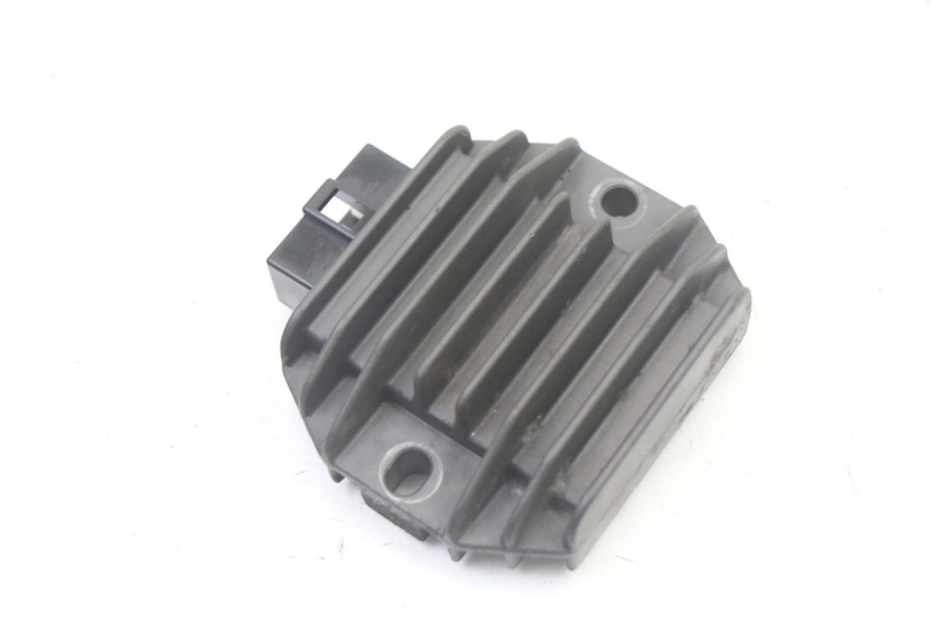 photo de REGOLATORE APRILIA SCARABEO GT TOURING 125 (1999 - 2005) - Dettaglio del componente