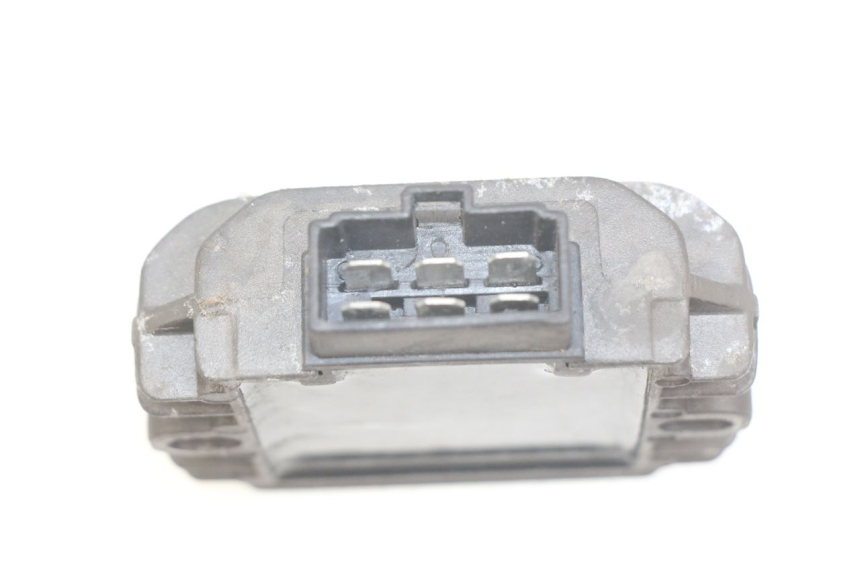 photo de REGOLATORE DI CARICA APRILIA SCARABEO LIGHT 125 (2007 - 2011) - Zoom sullo stato d'uso