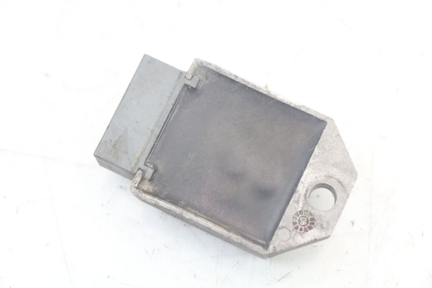 photo de REGOLATORE DI CARICA DERBI SENDA SM X-TREME 50 (2006 - 2010) - Primo piano tecnico