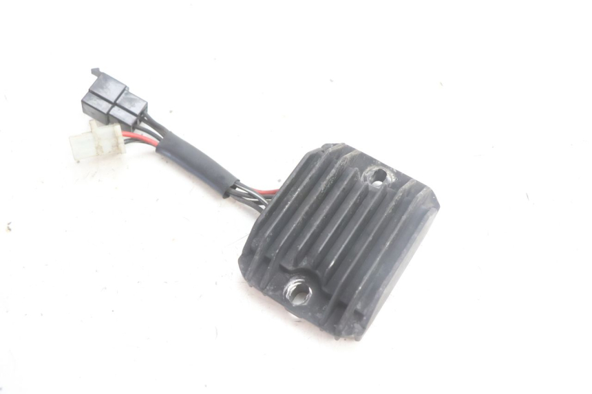 photo de REGOLATORE MASH SEVENTY FIVE 125 (2013 - 2021) - Vista principale