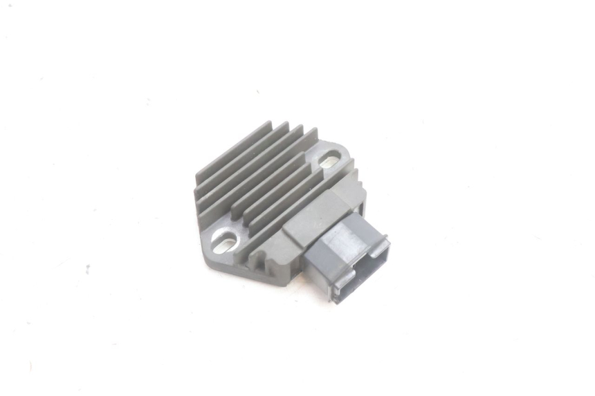 photo de REGOLATORE HONDA SH 125 (2001 - 2003) - Vista principale