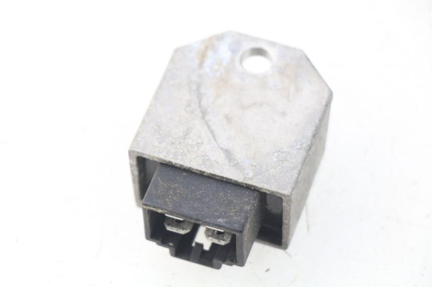 photo de Regolatore di carica HONDA SJ BALI 50 (1996 - 1999) - Zoom sullo stato d'uso