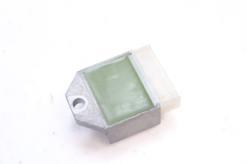 photo de REGOLATORE YAMAHA SLIDER 50 (1999 - 2004) - Altra angolazione