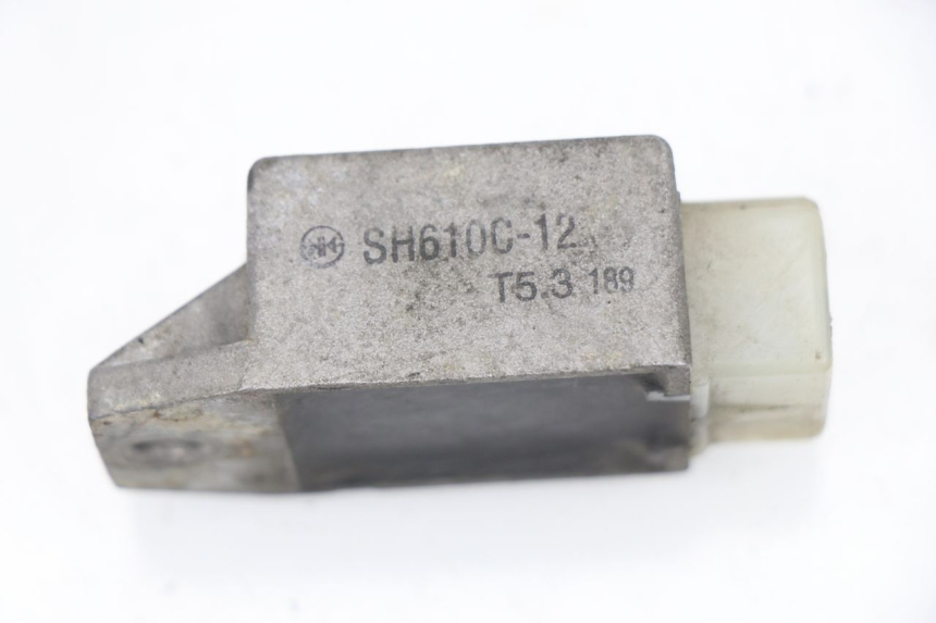 photo de Regolatore di carica PEUGEOT SPEEDFIGHT 2 AC 50 (2000 - 2009) - Zoom sullo stato d'uso