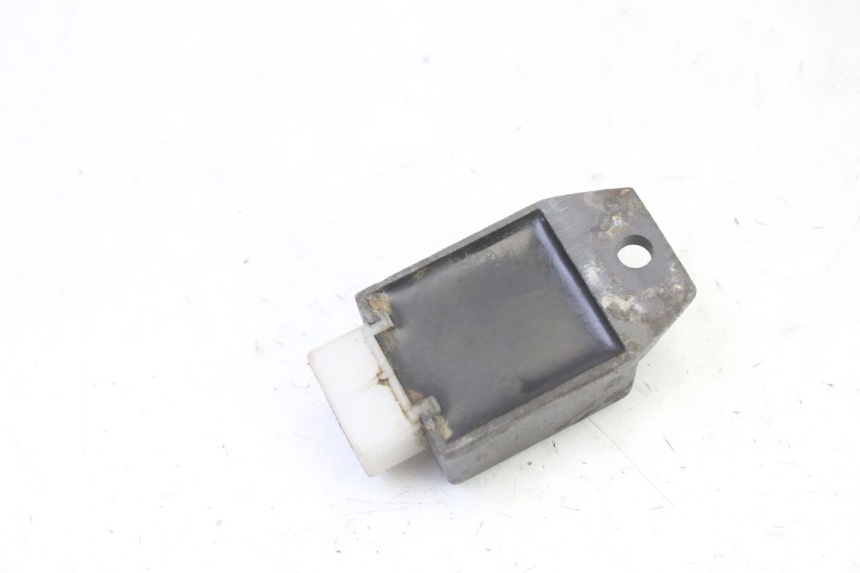 photo de REGOLATORE DI CARICA PEUGEOT SPEEDFIGHT 3 AIR 50 (2009 - 2015) - Zoom sullo stato d'uso