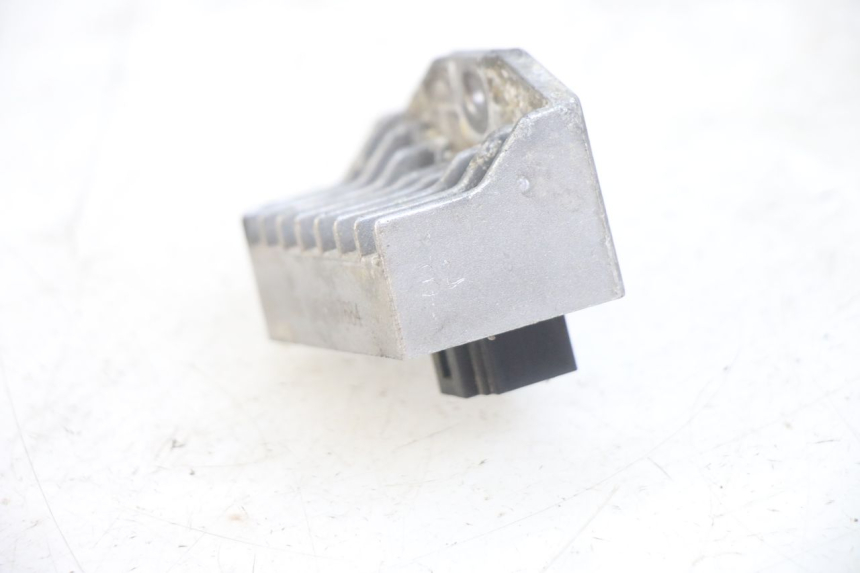 photo de REGOLATORE DI CARICA PEUGEOT SPEEDFIGHT 4 4T 50 (2015 - 2020) - Primo piano tecnico