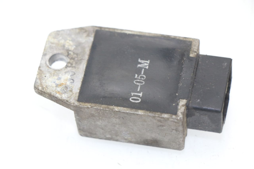 photo de REGOLATORE DI CARICA PEUGEOT SPEEDFIGHT LC 50 (1996 - 2002) - Dettaglio del componente