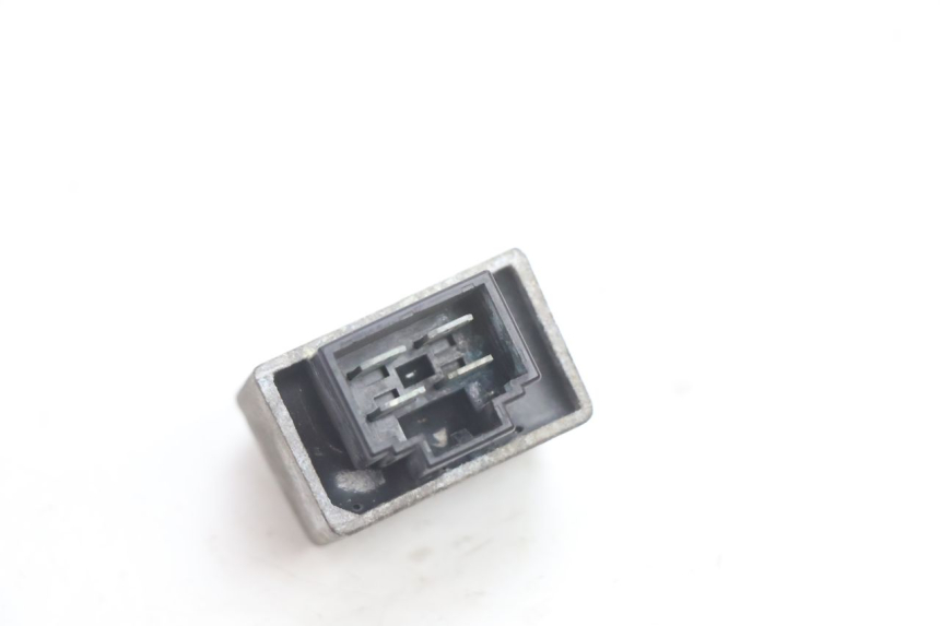 photo de REGOLATORE DI CARICA PEUGEOT SPEEDFIGHT LC 50 (1996 - 2002) - Zoom sullo stato d'uso