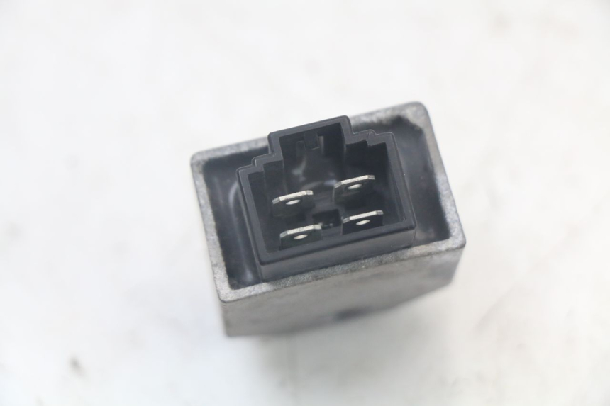 photo de REGOLATORE DI CARICA PEUGEOT SPEEDFIGHT 100 (1997 - 2007) - Zoom sullo stato d'uso