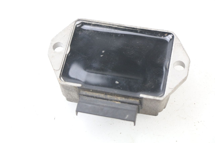 photo de REGOLATORE DI CARICA APRILIA SR 2T 50 (2012 - 2017) - Zoom sullo stato d'uso