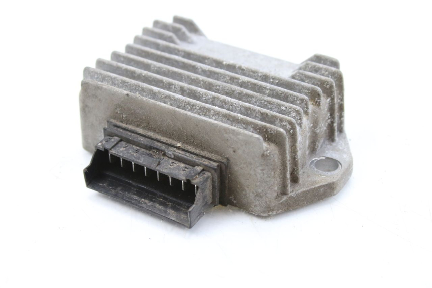 photo de REGOLATORE DI CARICA APRILIA SR 2T 50 (2012 - 2017) - Vista principale