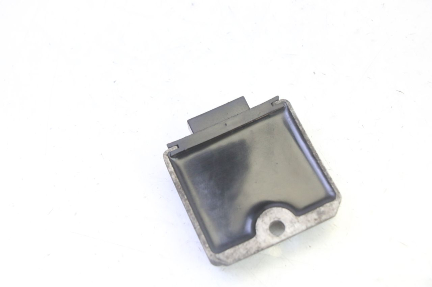 photo de REGOLATORE DI CARICA APRILIA SR R 2T LC 50 (2018 - 2021) - Zoom sullo stato d'uso