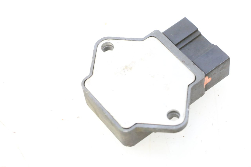 photo de REGOLATORE HONDA ST PAN EUROPEAN 1100 (1990 - 2002) - Dettaglio del componente