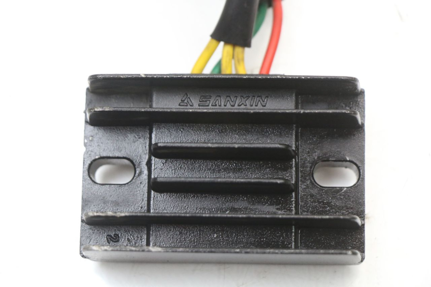 photo de REGOLATORE PEUGEOT STREETZONE I 2T 50 (2018 - 2020) - Dettaglio del componente