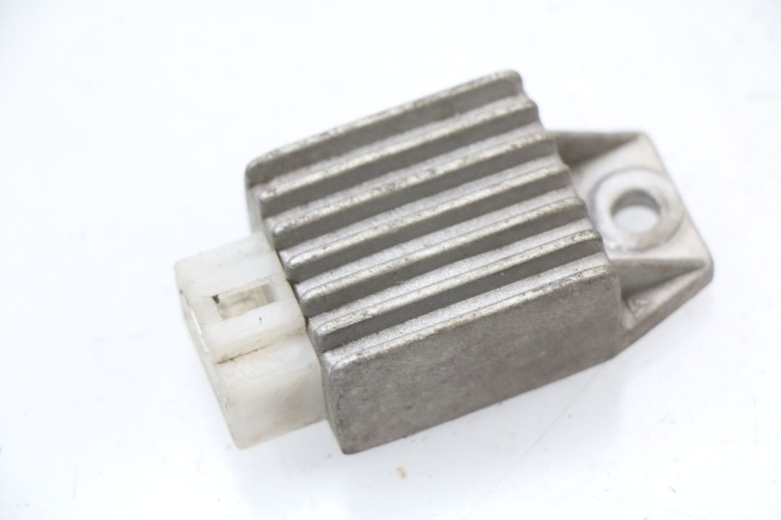 photo de REGOLATORE DI CARICA TNT MOTOR STRIKE 50 (2008 - 2010) - Vista principale