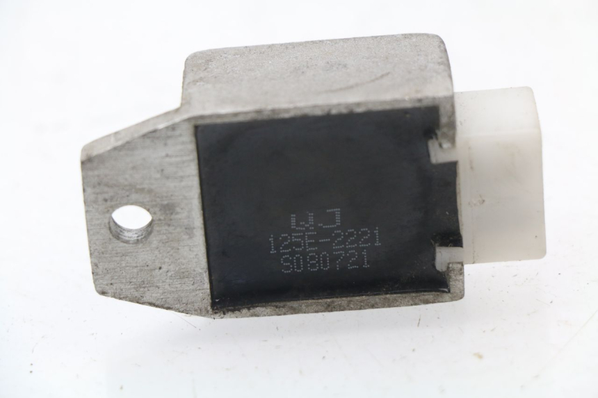 photo de REGOLATORE DI CARICA TNT MOTOR STRIKE 50 (2008 - 2010) - Dettaglio del componente