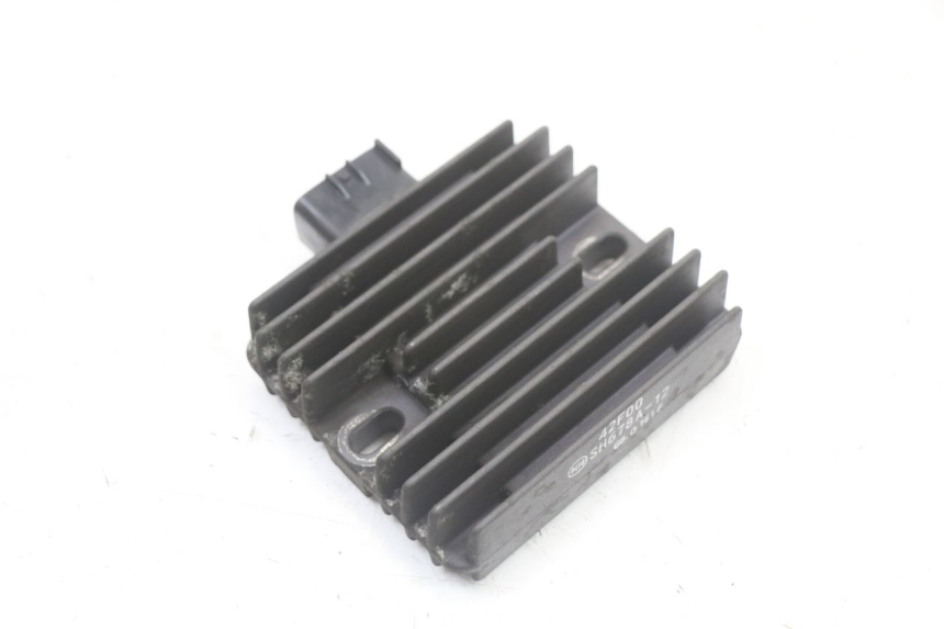 photo de REGOLATORE SUZUKI BURGMAN 125 (2018 - 2021) - Dettaglio del componente