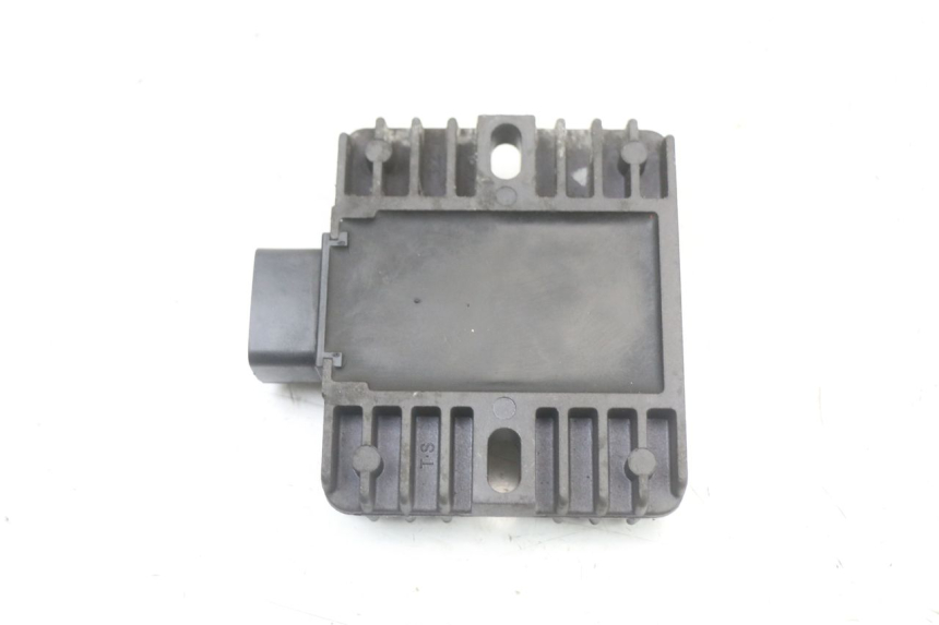 photo de REGOLATORE SUZUKI BURGMAN 125 (2018 - 2021) - Primo piano tecnico