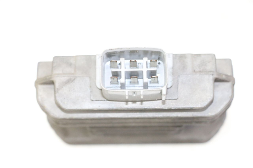 photo de REGOLATORE DI CARICA SUZUKI BURGMAN 125 (2007 - 2014) - Dettaglio del componente