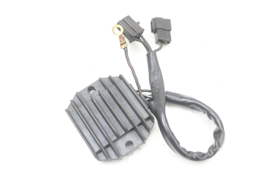 photo de REGOLATORE SUZUKI GS F 500 (2004 - 2007) - Altra angolazione