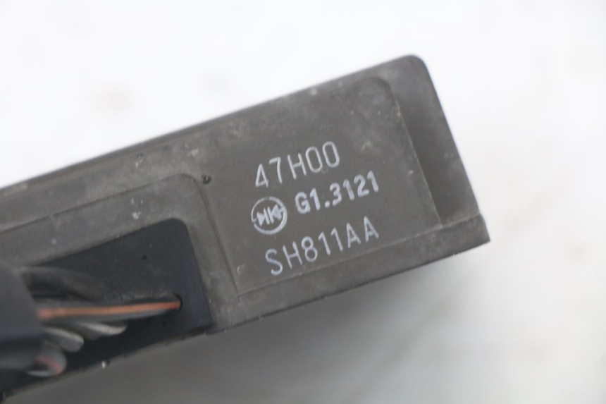 photo de REGOLATORE SUZUKI GSR 750 (2011 - 2017) - Altra angolazione