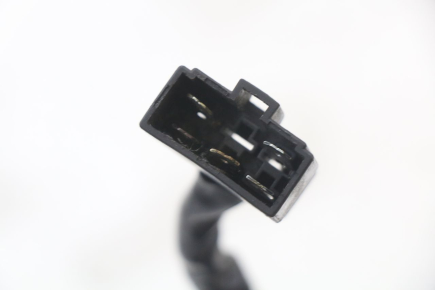 photo de REGOLATORE SUZUKI SV S 650 (1999 - 2002) - Primo piano tecnico