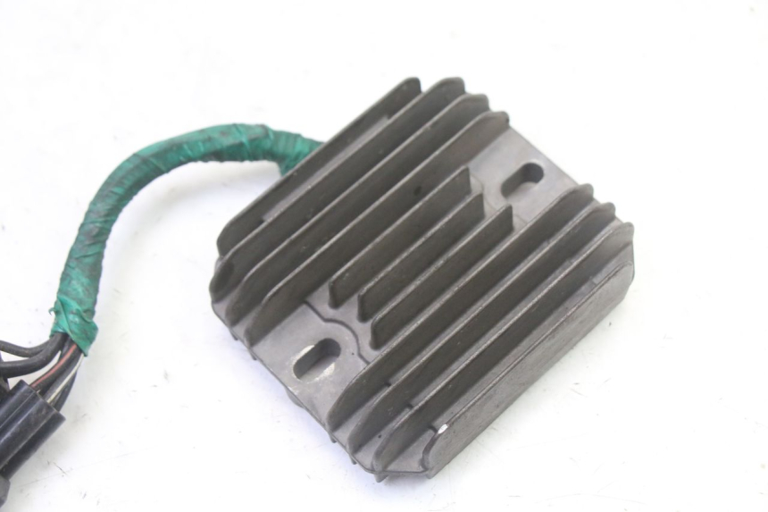 photo de REGOLATORE SUZUKI SV S 650 (2003 - 2009) - Altra angolazione