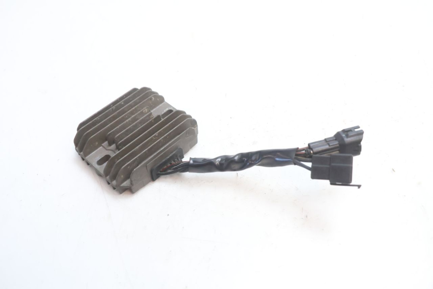 photo de REGOLATORE SUZUKI SV S 650 (2003 - 2009) - Altra angolazione