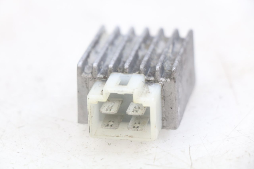 photo de REGOLATORE DI CARICA PEUGEOT SV 125 (1991 - 1994) - Dettaglio del componente