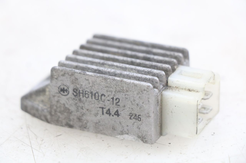 photo de REGOLATORE DI CARICA PEUGEOT SV 125 (1991 - 1994) - Zoom sullo stato d'uso