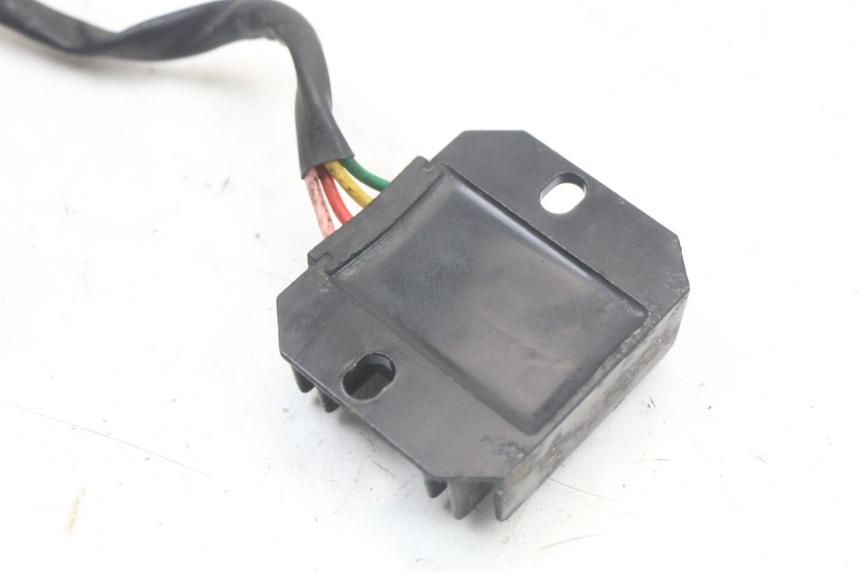 photo de REGOLATORE DI CARICA SYM ORBIT 2 4T 50 (2018 - 2022) - Primo piano tecnico