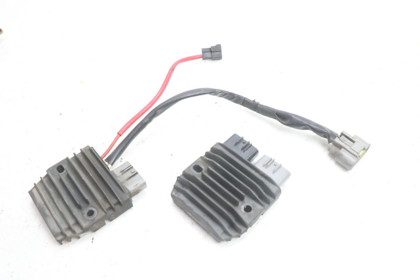photo de REGOLATORE YAMAHA TDM ABS 900 (2002 - 2014) - Vista principale